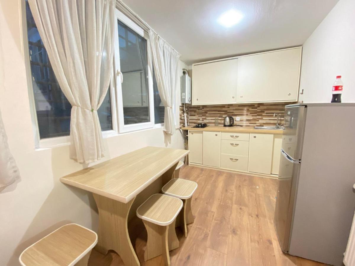 Freedom Square Apartment Tbilisi Eksteriør bilde